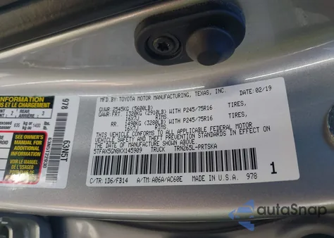 2019 Toyota Tacoma Sr z USA, uszkodzony, nr VIN 5TFAX5GN8KX145909